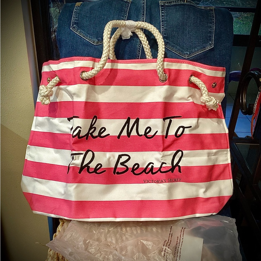 NWT VICTORIAS SECRET XL Bag